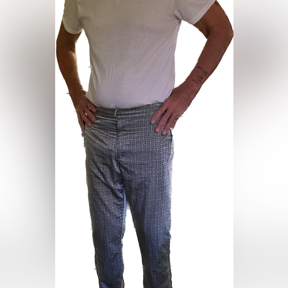 GIVENCHY CLOUD GRAY TROUSERS. NEW WITH TAGS. SIZE 36 - Picture 3 of 13